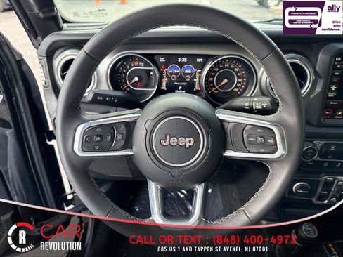 Used 2023 Jeep Gladiator Overland AWD/4WD image 28
