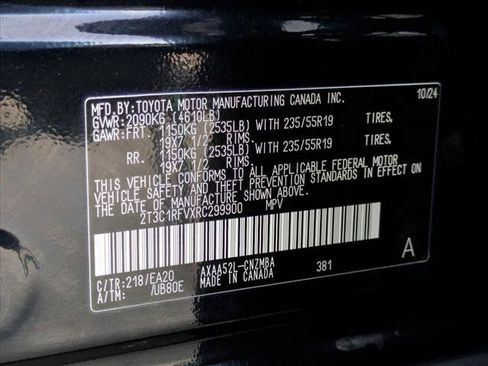 Used 2024 Toyota RAV4 XLE Premium image 25