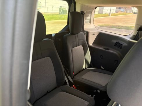 Used 2020 Ford Transit Connect XL image 14