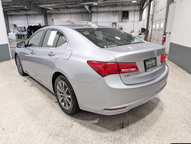 Used 2018 Acura TLX FWD image 5