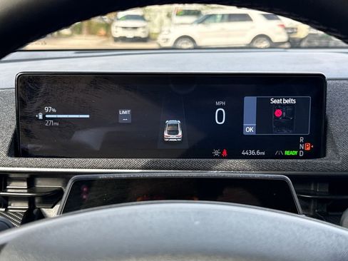 Certified 2025 Ford Mustang Mach-E Premium image 17