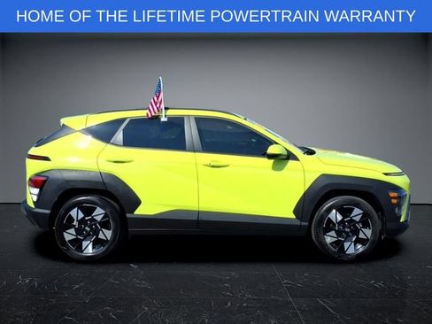 Used 2024 Hyundai Kona SEL FWD image 2