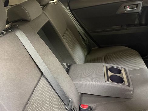 Used 2017 Toyota Corolla iM FWD image 27