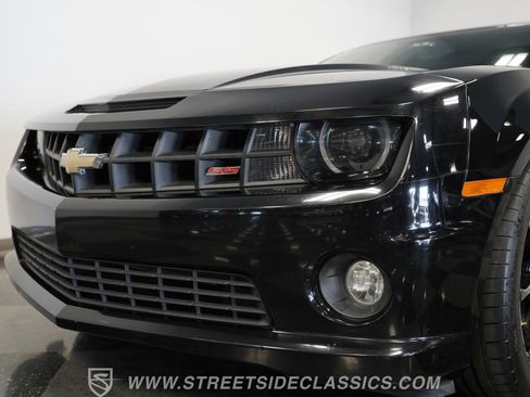 Used 2011 Chevrolet Camaro SS w/ RS Package image 22