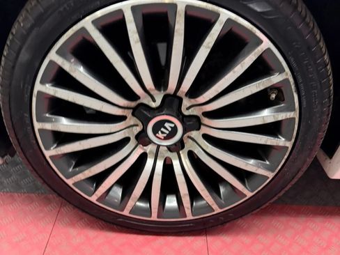 Used 2015 Kia Cadenza Premium w/ Technology Package FWD image 40