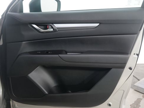 Certified 2025 MAZDA CX-5 AWD 2.5 S w/ Select Package image 11