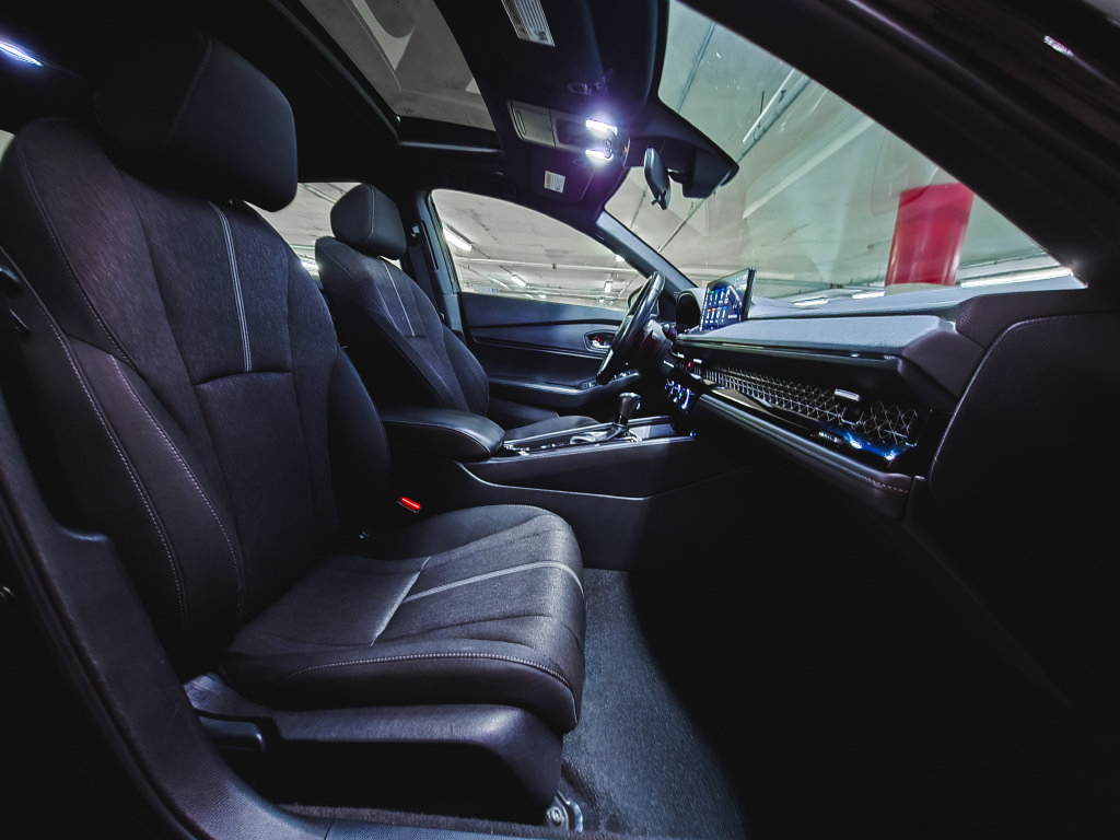 Used 2023 Honda Accord Sport image 32