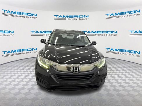 Used 2022 Honda HR-V LX image 8