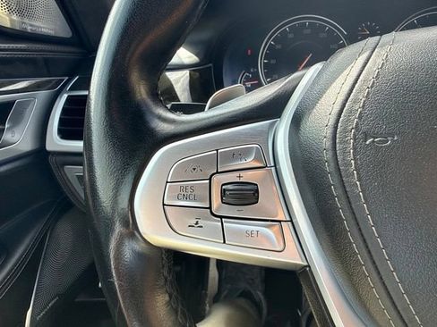 Used 2019 BMW 750i xDrive w/ Executive Package AWD/4WD image 29