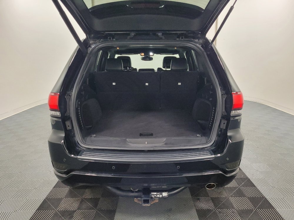 Used 2019 Jeep Grand Cherokee Altitude AWD/4WD image 29