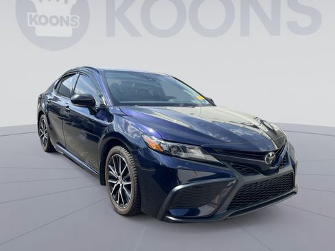 Used 2022 Toyota Camry SE AWD/4WD image 10