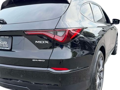 Used 2023 Acura MDX A-Spec AWD/4WD image 7