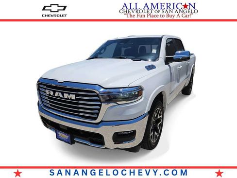 Used 2025 RAM 1500 Laramie AWD/4WD image 1
