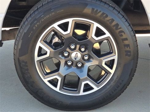 Used 2024 Ford F150 STX image 9