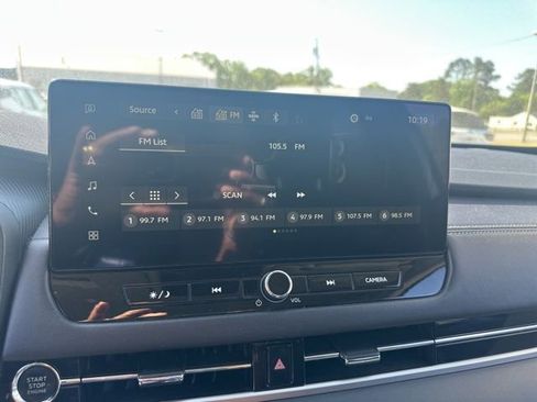 Used 2025 Mitsubishi Outlander SE FWD image 10