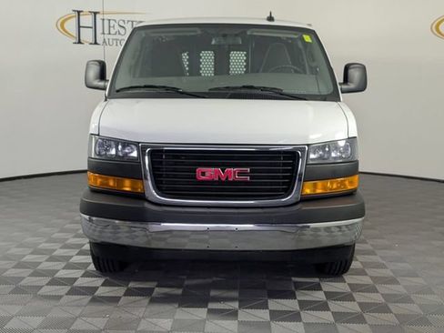 Used 2024 GMC Savana 2500 w/ Driver Convenience Package RWD image 3