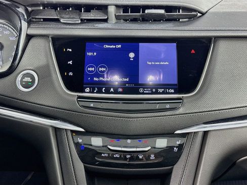 Used 2024 Cadillac XT5 Premium Luxury w/ Technology Package image 40