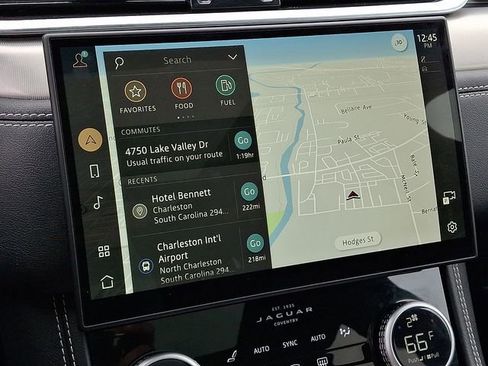 Used 2024 Jaguar F-PACE R-Dynamic S image 21