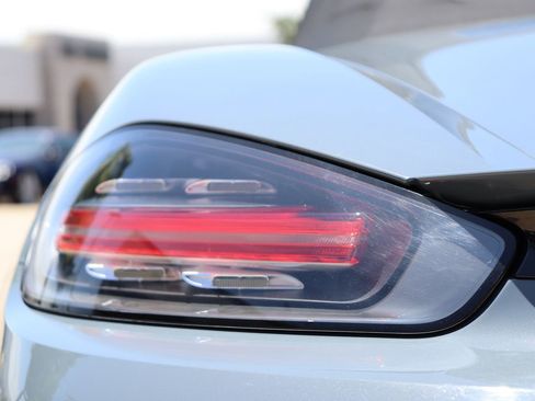 Used 2017 Porsche 718 Boxster S image 12