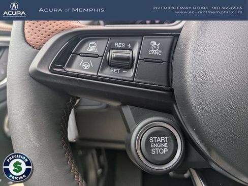 Used 2025 Alfa Romeo Giulia AWD w/ Driving Assist Package image 15