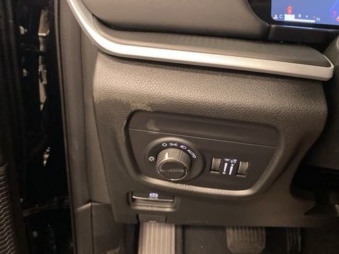 New 2026 Jeep Grand Cherokee L Laredo AWD/4WD image 19