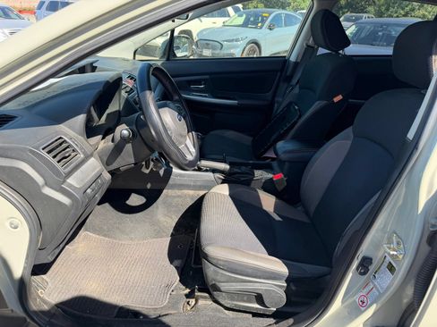 Used 2017 Subaru Crosstrek 2.0i Premium AWD/4WD image 10