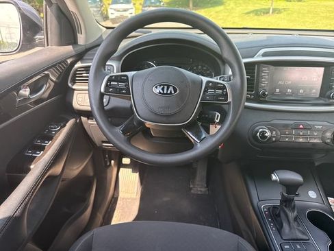 Used 2020 Kia Sorento LX AWD/4WD image 20