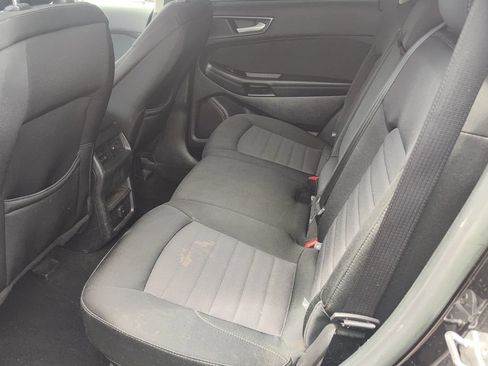 Used 2019 Ford Edge SE w/ SE Fleet Driver's Package AWD/4WD image 10