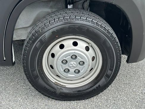 Used 2021 RAM ProMaster 2500 w/ Convenience Group FWD image 9