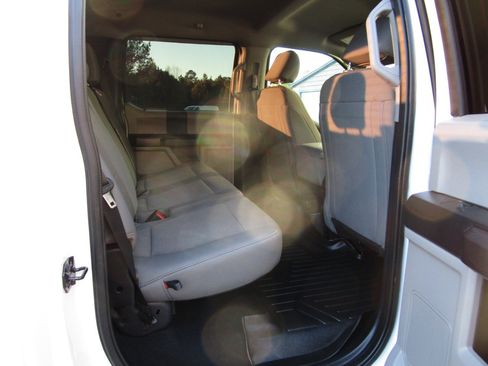 Used 2021 Ford F250 XL w/ STX Appearance Package image 24