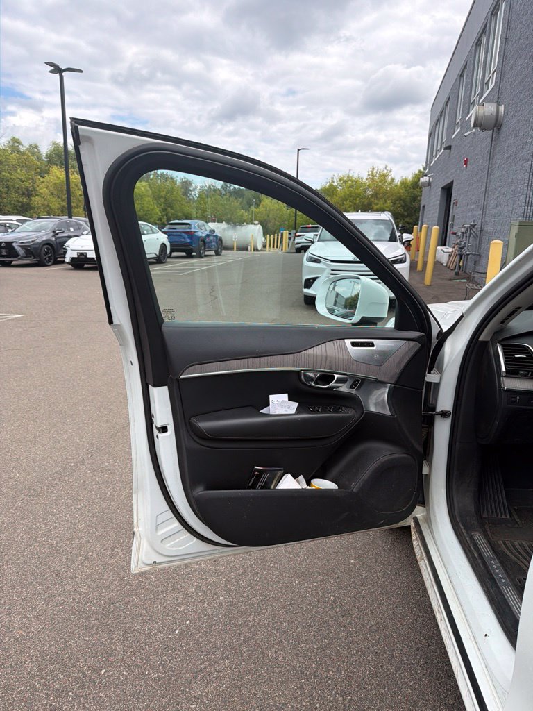 Used 2021 Volvo XC90 T6 Inscription w/ Protection Package Premier AWD/4WD image 21