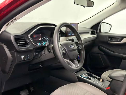 Used 2022 Ford Escape SE FWD image 12