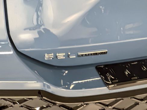 New 2026 Volkswagen Tiguan SEL R-Line AWD/4WD image 26