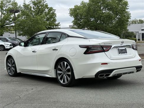 Used 2023 Nissan Maxima Platinum w/ Sport Mat Group FWD image 24