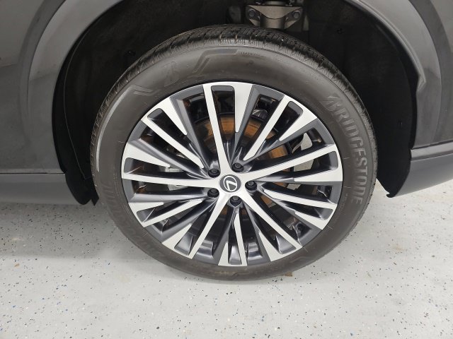 Used 2023 Lexus RX 350 Premium Plus w/ Accessory Package AWD/4WD image 10