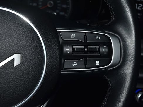 Used 2023 Kia K5 GT-Line image 9