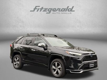 Used 2022 Toyota RAV4 SE w/ Weather & Moonroof Package