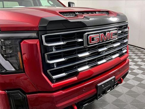 Certified 2025 GMC Sierra 2500 AT4 w/ AT4 Premium Plus Package image 34
