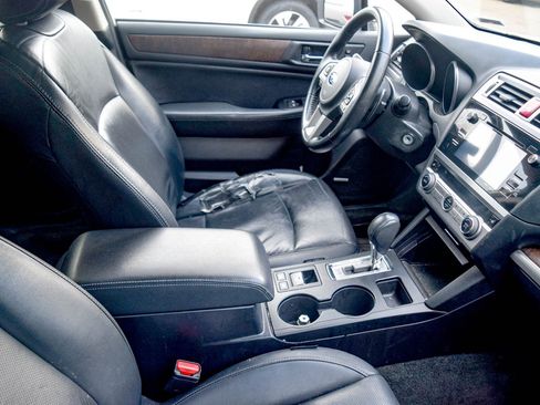 Used 2015 Subaru Outback 2.5i Limited image 8