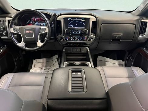 Used 2018 GMC Sierra 1500 SLT AWD/4WD image 19