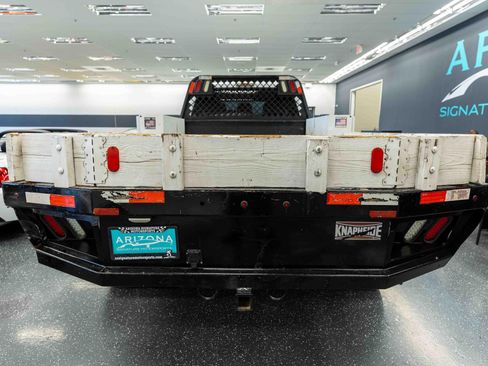 Used 2012 Ford F550 4x4 Crew Cab Super Duty w/ Payload Upgrade Pkg image 6
