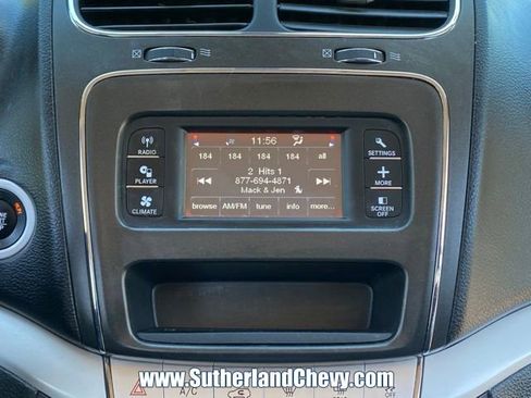 Used 2019 Dodge Journey SE w/ Connectivity Group FWD image 24