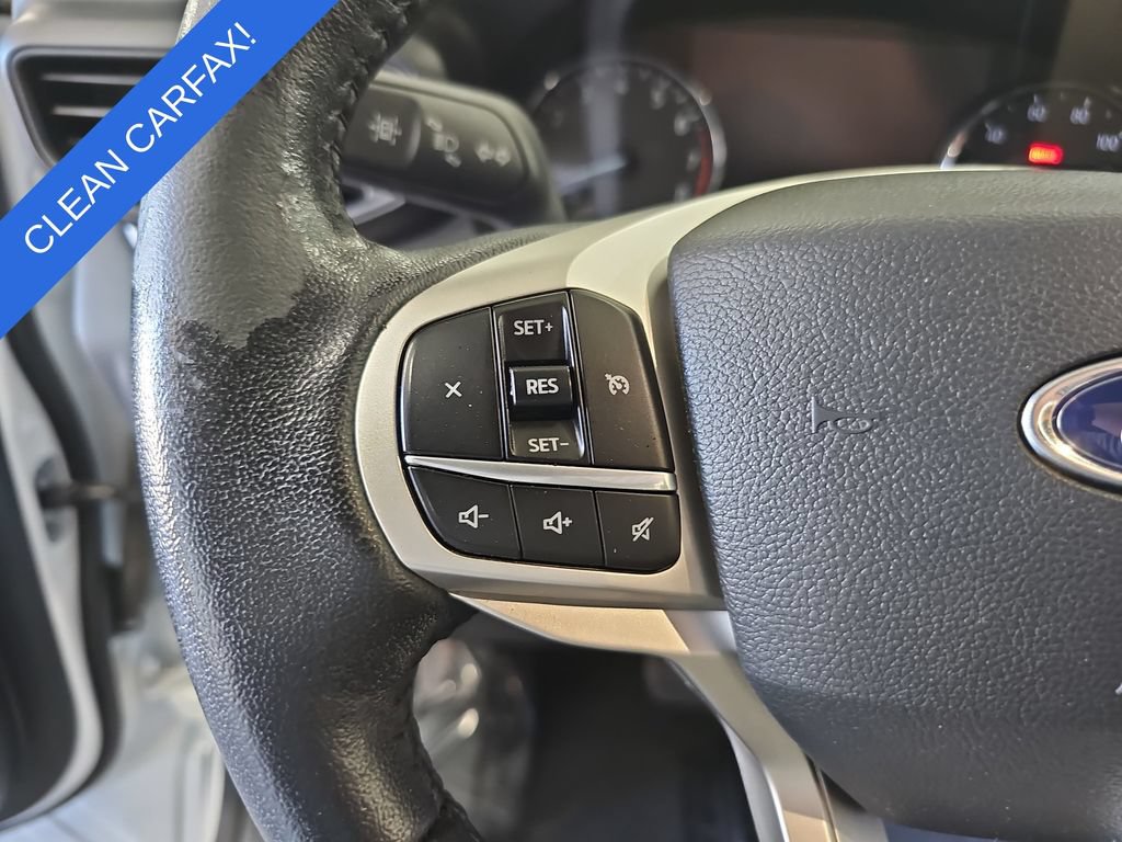 Used 2023 Ford Explorer XLT AWD/4WD image 18