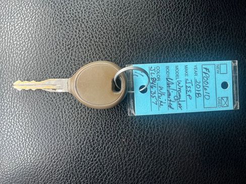 Used 2018 Jeep Wrangler Unlimited Sport w/ Connectivity Group image 26