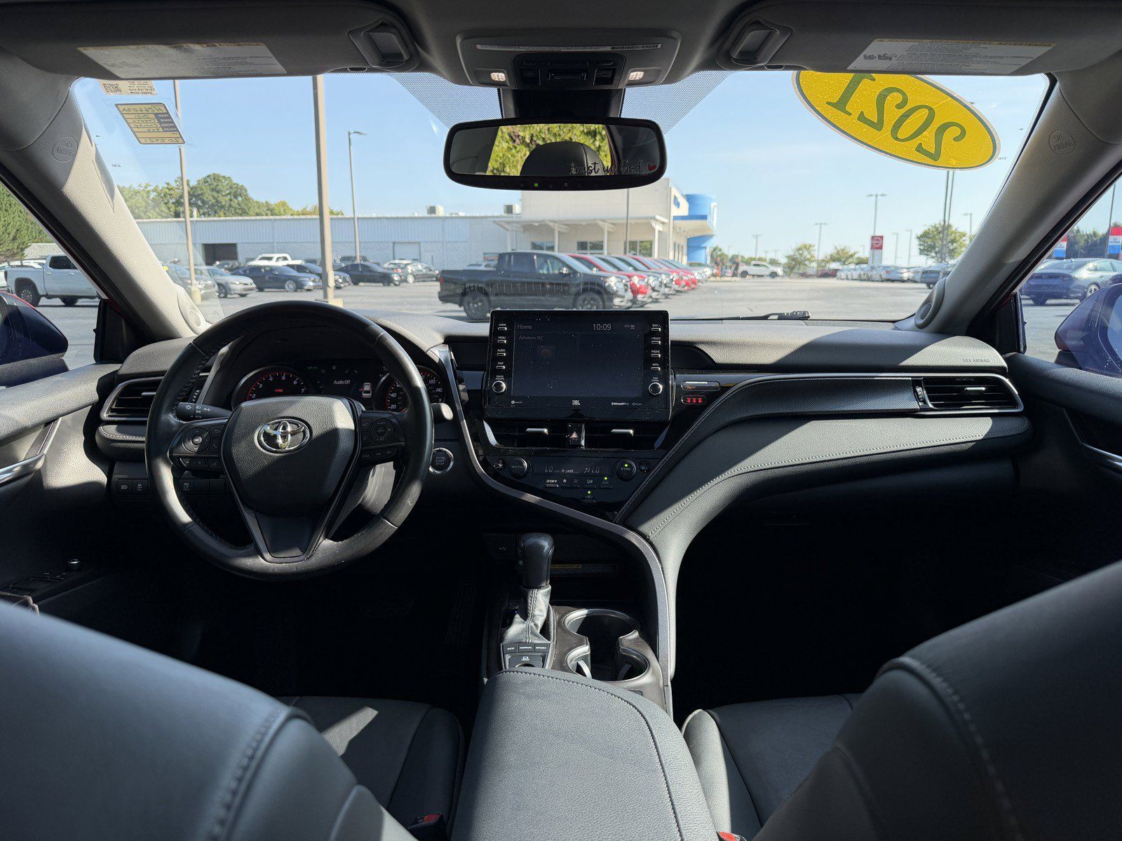 Used 2021 Toyota Camry XSE w/ Navigation Package FWD image 14