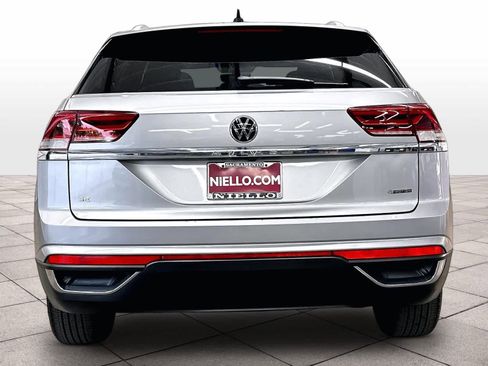 Used 2023 Volkswagen Atlas Cross Sport SE AWD/4WD image 8