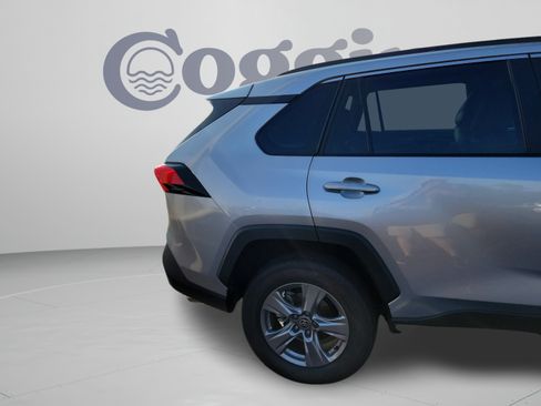Used 2023 Toyota RAV4 XLE w/ Convenience Package FWD image 15