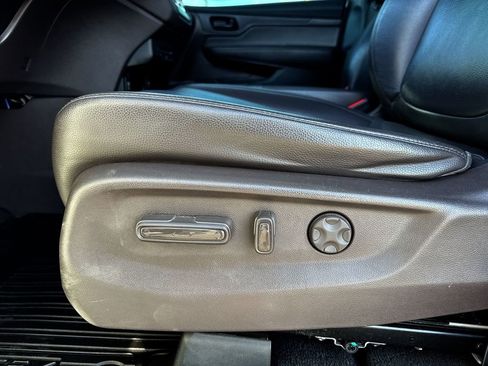 Used 2020 Honda Odyssey EX-L image 12