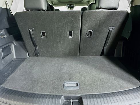 Used 2025 Kia Telluride S FWD image 31