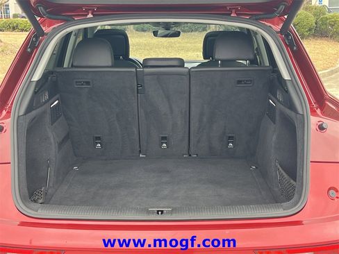 Used 2020 Audi Q5 2.0T Premium Plus w/ Premium Plus Package image 27
